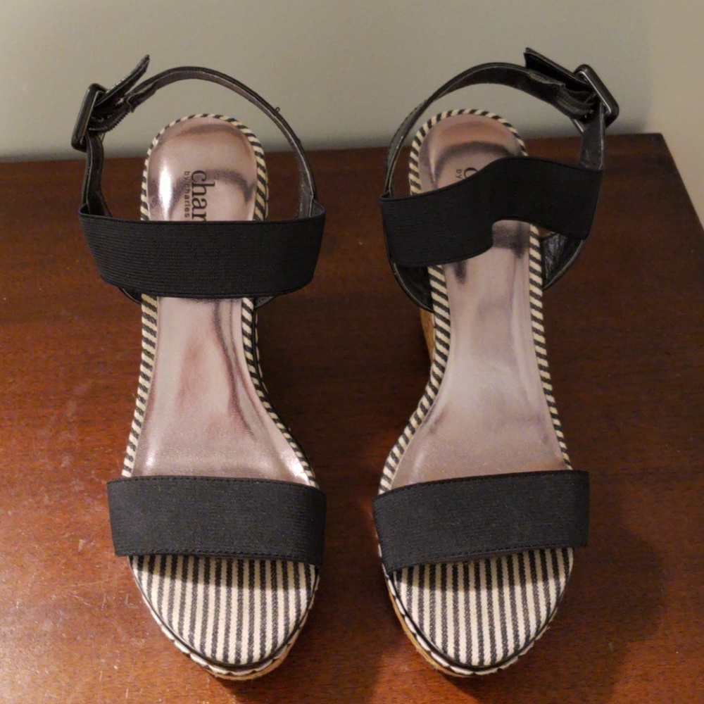Black Platform Sandals
